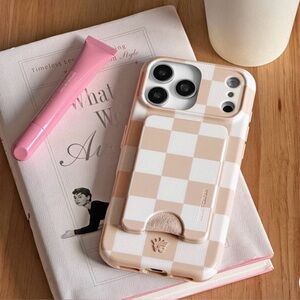 Velvet Caviar Nude Vibe Checker MagSafe Bundle